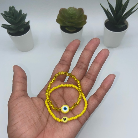 Handmade Trendy Y2K Inspired Glass Seed Bead Bracelet Set - Picture 3 of 8